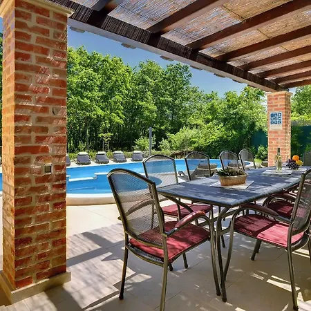 Villas Vea Histria * Režanci