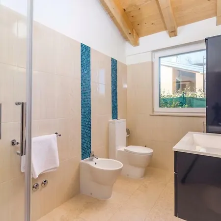 Villas Vea Histria Βίλα Režanci