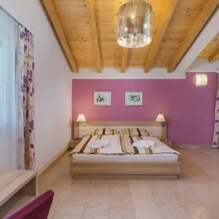 Villas Vea Histria Βίλα *