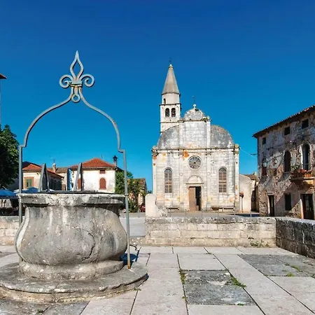 Villas Vea Histria Βίλα Režanci