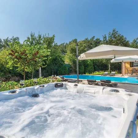 Villas Vea Histria Βίλα Režanci